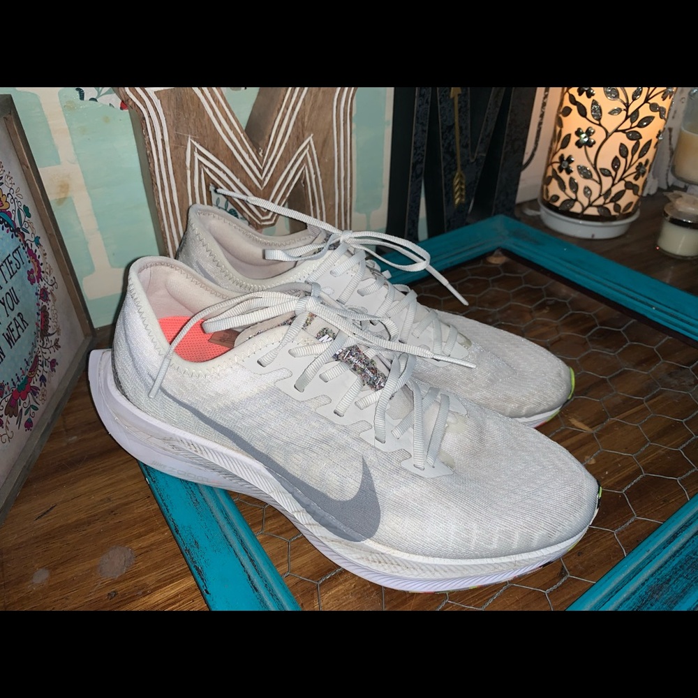 nike zoom Pegasus turbo women’s size 9.5